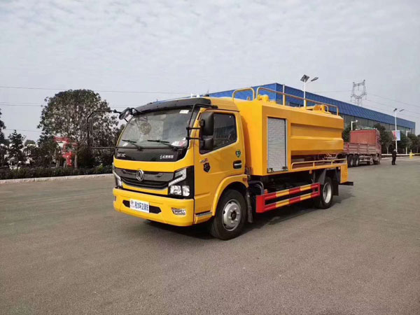 國六東風多利卡6方清洗吸污車